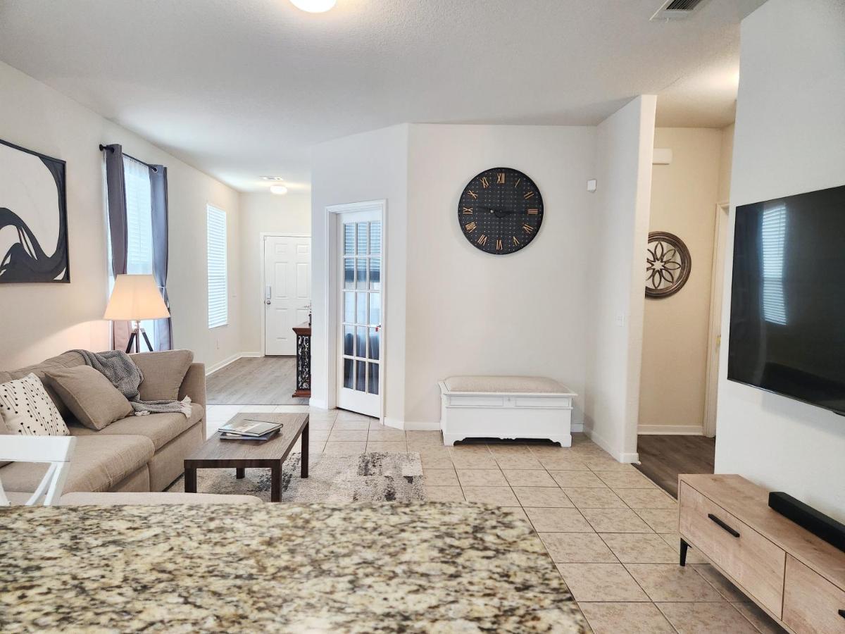 4 Bedroom Home Near Downtown Med Center Nrg Stadium Pearland Skyview Long By Ion Rentals Houston Esterno foto