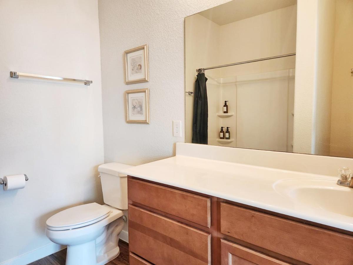 4 Bedroom Home Near Downtown Med Center Nrg Stadium Pearland Skyview Long By Ion Rentals Houston Esterno foto
